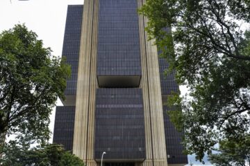 Banco Central reduz juros básicos para 14,5% ao ano