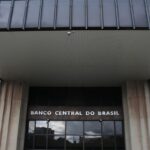 Copom decide Selic em meio a guerra e inflação acelerando