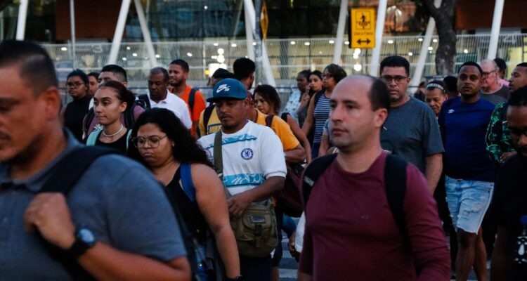 Desemprego no 1º trimestre é de 6,1%, o menor já registrado no período