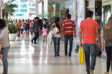 Atividade econômica cai 0,7% em março em razão da guerra do Irã