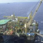 Em meio à guerra no Irã, Brasil bate recorde de produção de petróleo