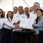 Governador, ministro da Saúde e prefeita assinaram ordem de serviço para nova Maternidade de Lauro de Freitas
