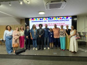 Seminário fortalece atuação dos conselhos de saúde e gestão regionalizada do SUS na Bahia