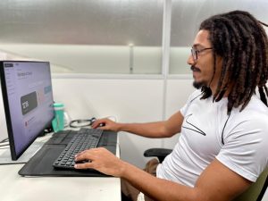 Sistema desenvolvido pela FESF-SUS moderniza gestão digital do Projeto Primeiro Emprego