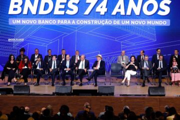 Confiança dos técnicos impulsiona bons resultados do BNDES, diz Lula