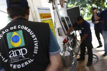 Em três meses, ANP fez 21 autuações por preço abusivo de combustível