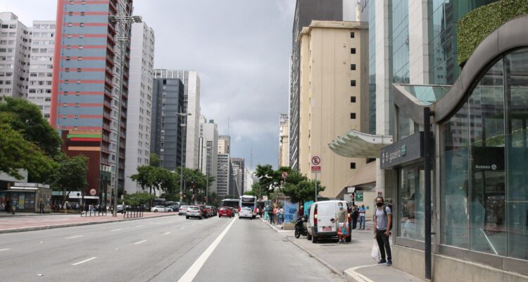 FGV: gasolina, etanol e café recuam e ajudam IGP-M cair 0,5% em junho