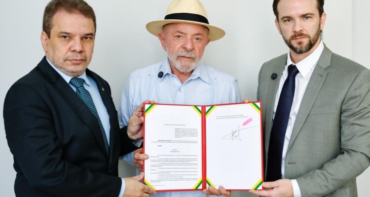 Lula assina decreto que prevê bloqueio de recursos de bets ilegais