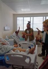 Música transforma unidade de saúde em arraial e leva acolhimento a pacientes do SUS no Hospital Ortopédico