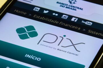 Pix por aproximação passa a mostrar saldo antes do pagamento