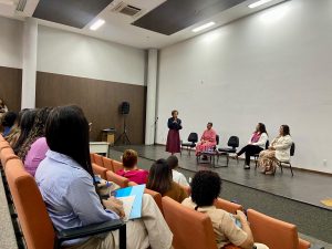 Sesab fortalece vigilância sobre medicamentos e reúne especialistas para ampliar segurança dos pacientes na Bahia