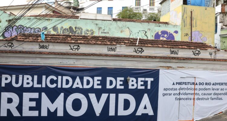 Belo Horizonte proíbe publicidade de bets em espaços públicos