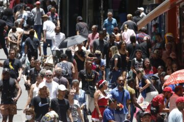 Consumidores podem renegociar dívidas bancárias até 31 de agosto