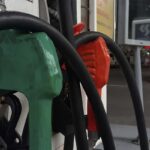 Gasolina com 32% de etanol deve ser R$ 0,03 mais barata, diz ministro