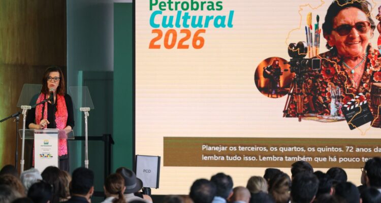 Gasolina também deve acompanhar tendência internacional de queda