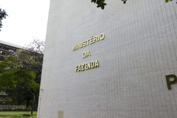 Governo reduz projeção do PIB para 2% em 2026 e 2,3% em 2027