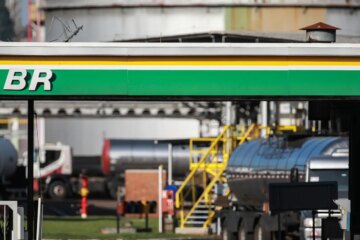 Petrobras aumenta diesel, mas subsítio mantém valor final; entenda