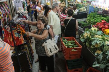 Cortes em auxílios sociais podem gerar retração em cidades do interior