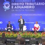 Durigan defende Receita como plataforma de inteligência do Estado