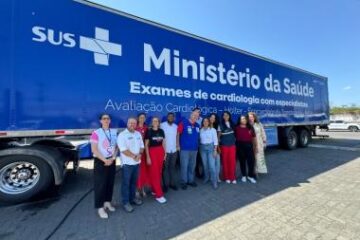 MS e Sesab entregam 14 ambulâncias e iniciam atendimentos da carreta de cardiologia do Agora Tem Especialistas