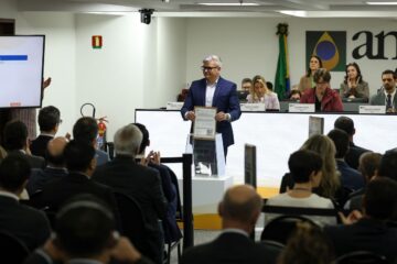 Maior leilão do pré-sal termina com sete dos 13 blocos arrematados