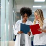 Sesab abre chamamento para instituições de ensino cadastrarem interesse em vagas de estágio obrigatório na rede pública de saúde